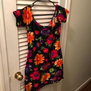 American Apparel Floral Dress 🌺